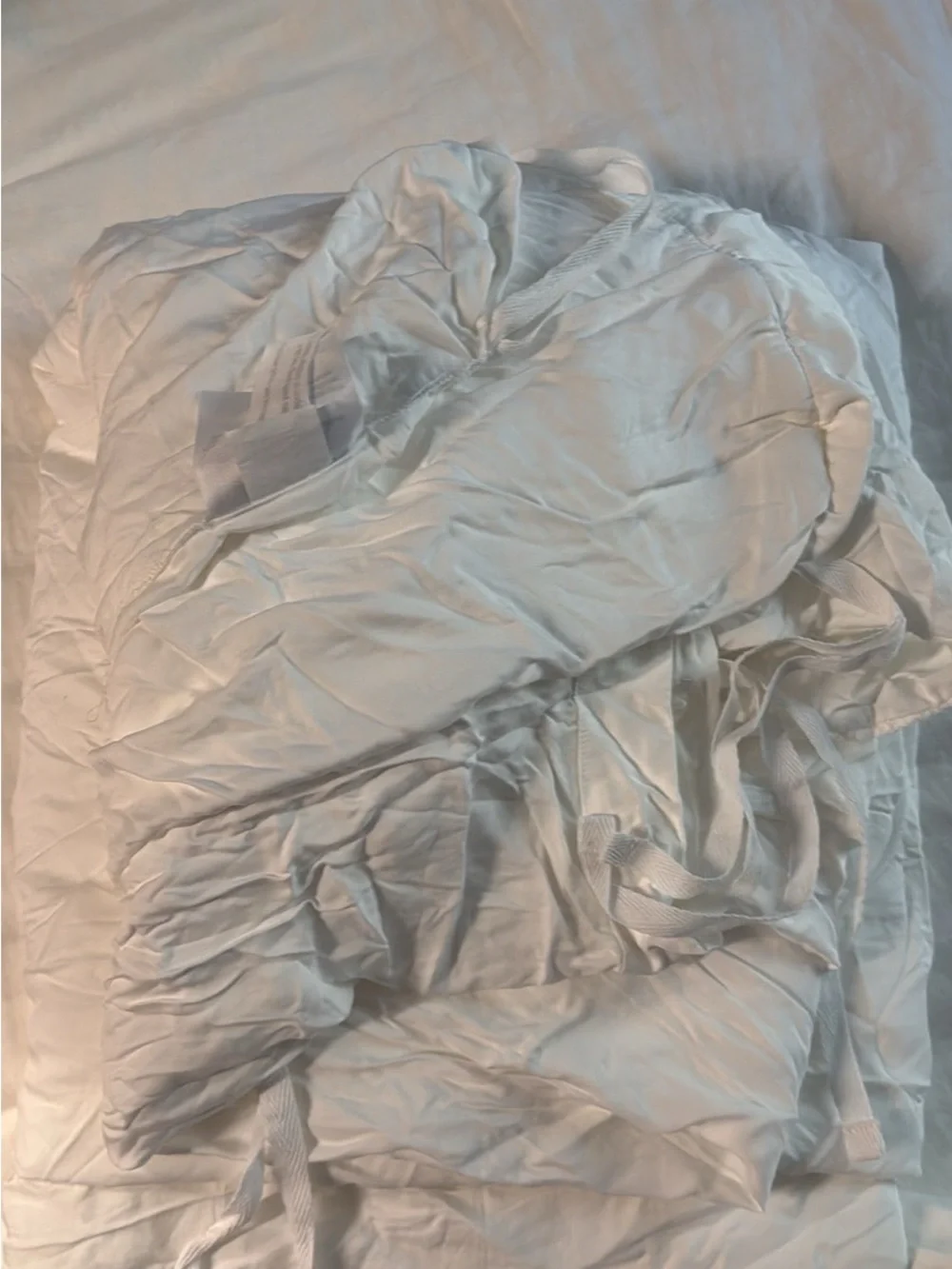 Quince White King Bamboo Duvet with Shams & Dustbag